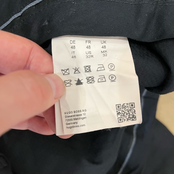 Hugo boss dress pants size 30s - Picture 7 of 7